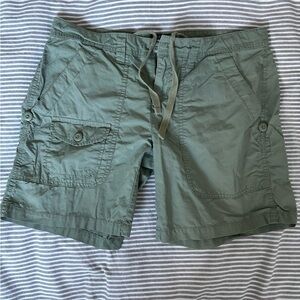 Ralph Lauren Olive Green Cargo Fisherman Shorts Size 4, 100% Cotton